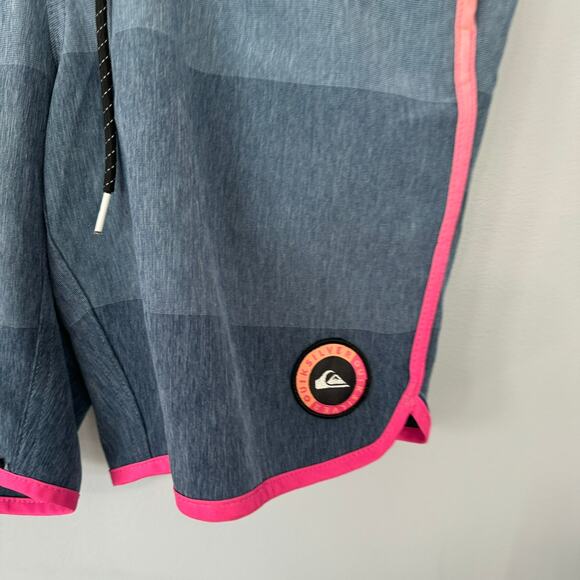 Quiksilver DryFlight Board Shorts w Drawstring Tie Men's Size 28 Water Repellent - Picture 2 of 11